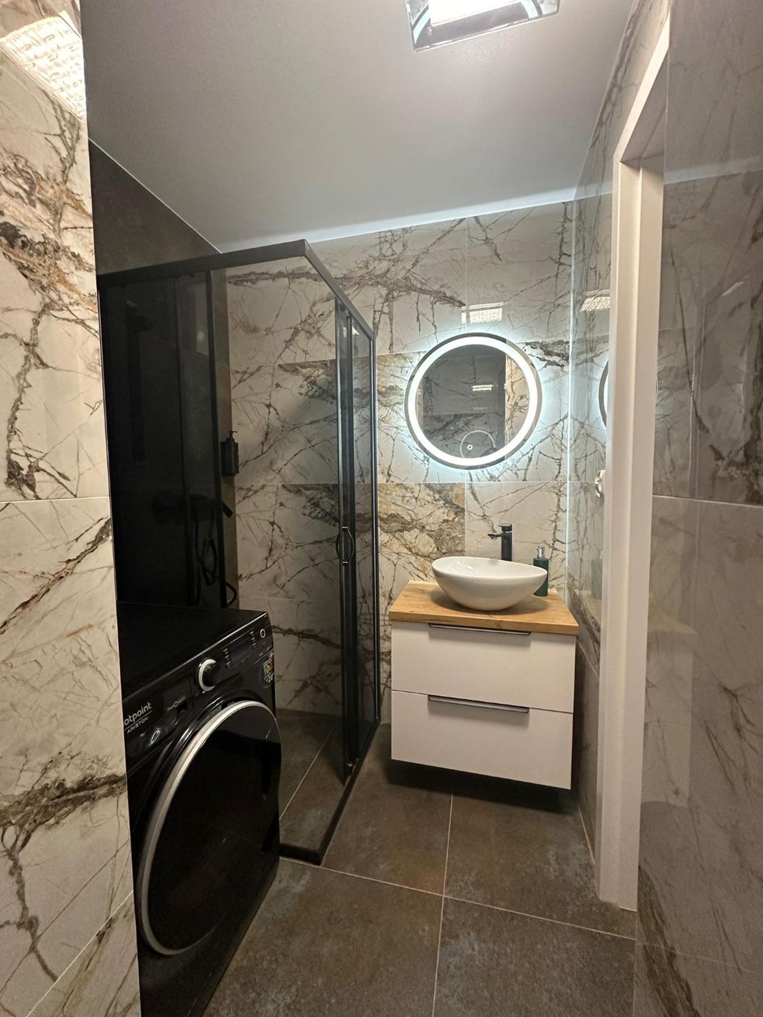 Luxury Apartaments Klimatyzacja 1 Radom Bagian luar foto